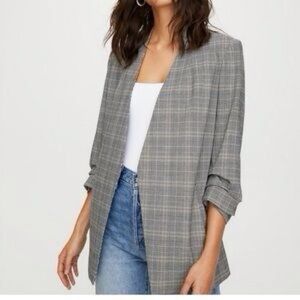 NWT Aritzia Babaton Power Blazer Faded Black Plaid Size 00